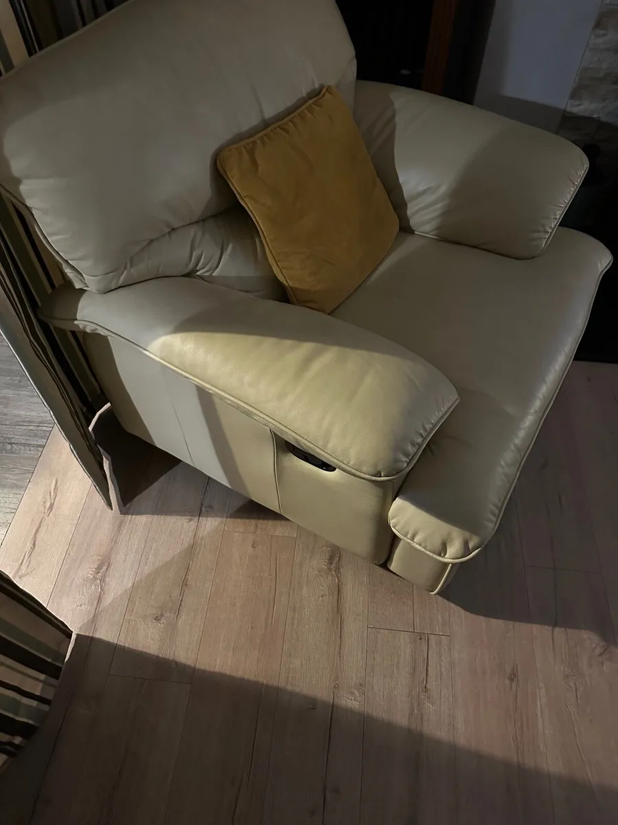Two cream reclining chairs for sale Ennis like new - Image 4