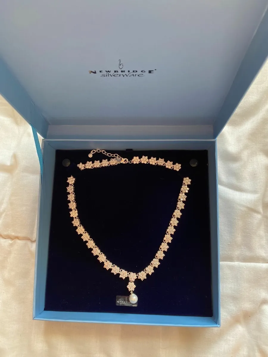 Newbridge Silver Necklace - Image 1