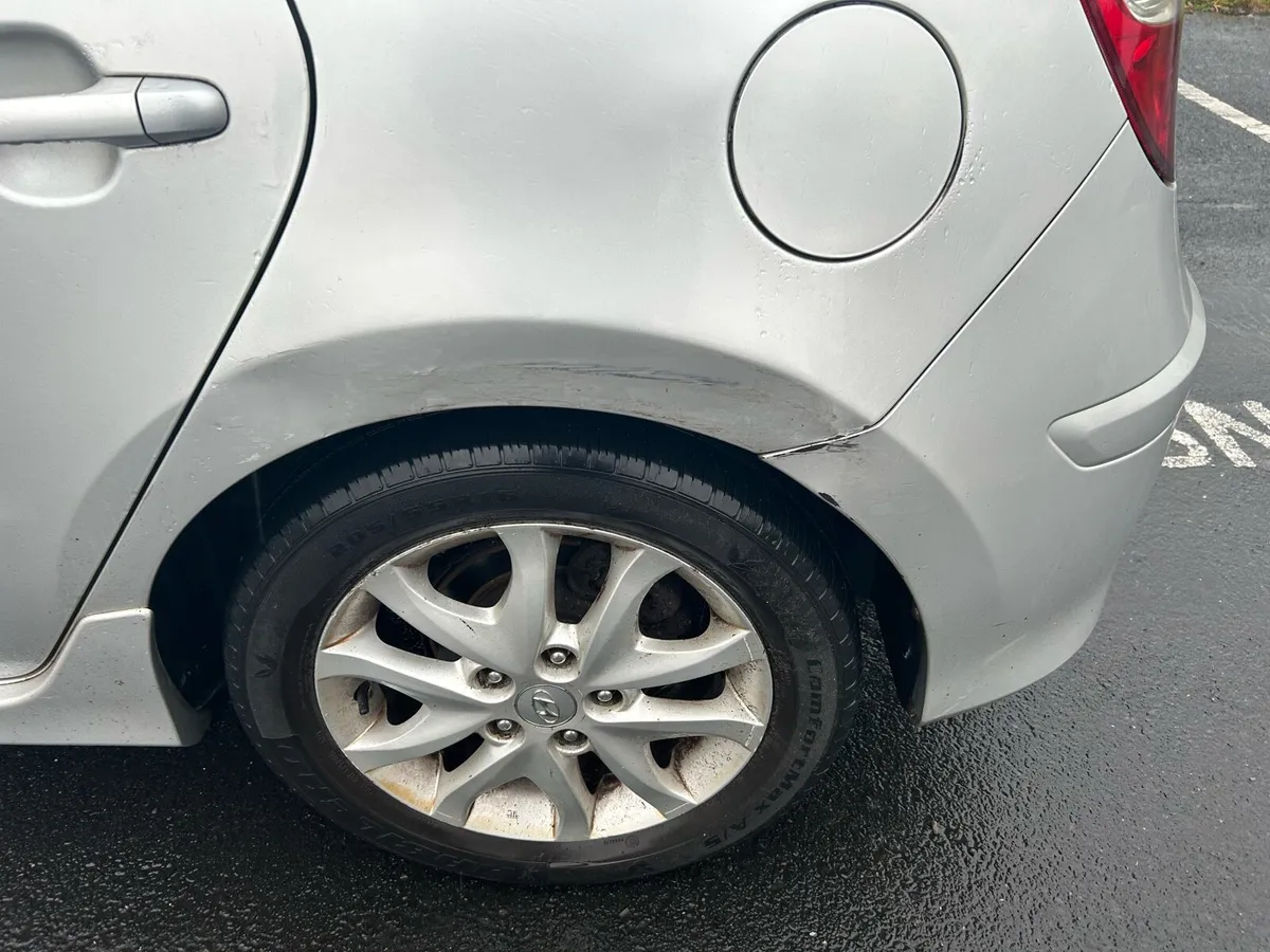 Hyundai i30 1.6 diesel,taxed(read add) - Image 3