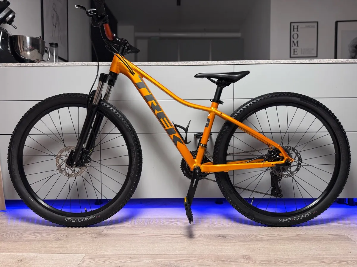 TREK Marlin 5 MTB - Image 2