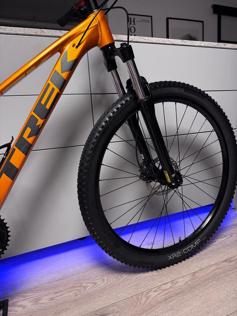 TREK Marlin 5 MTB - Image 3