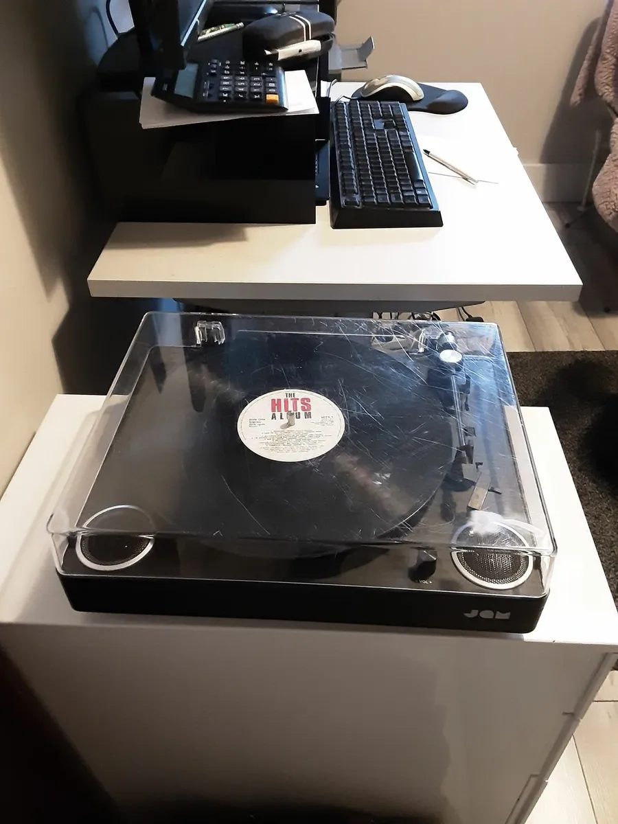 Record player - Image 2