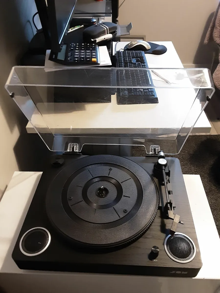 Record player - Image 3