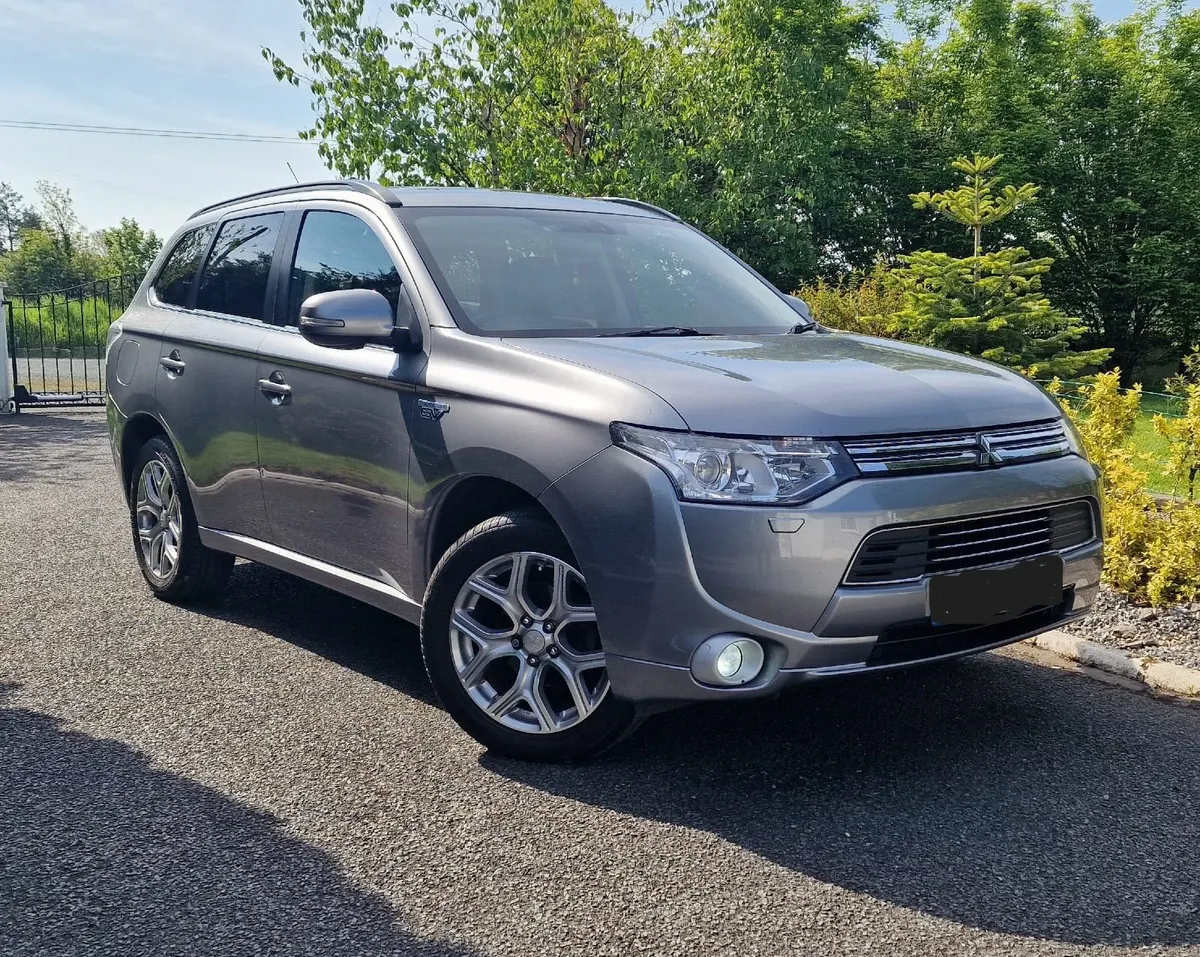 For Sale 2015 Mitsubishi Outlander 2.0 GX4H PHEV - Image 1