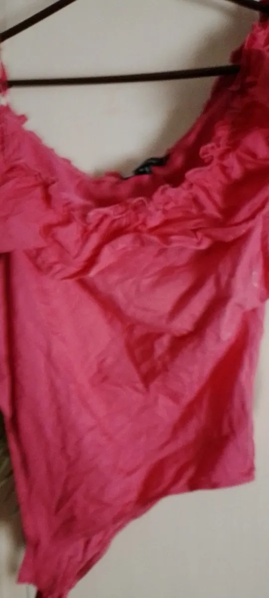 Crossdresser? Wigs lingerie bodysuits - Image 3