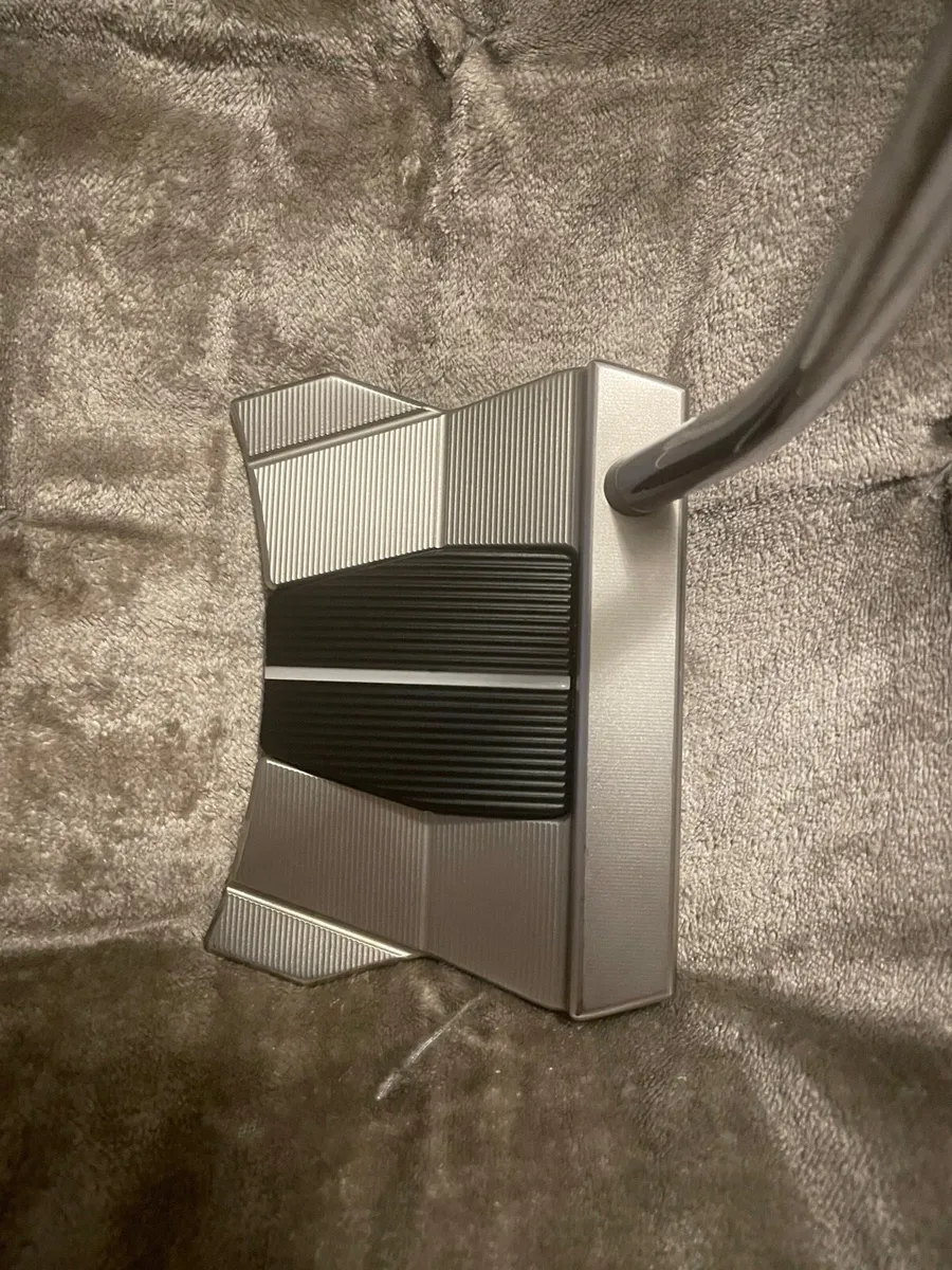 Scotty Cameron Phantom 11.5 - Image 1