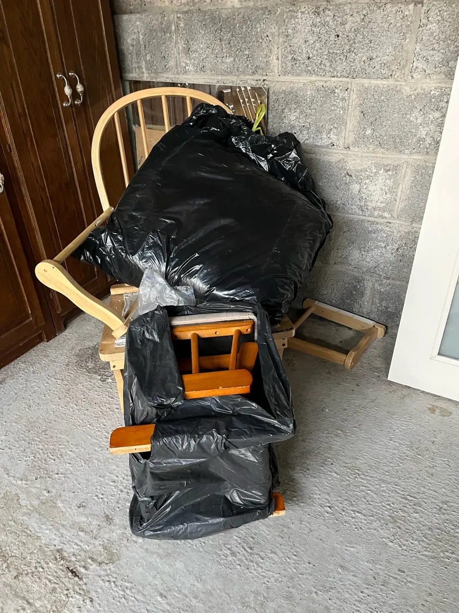 Rocking chair and stool and 2 stair gates - Image 1
