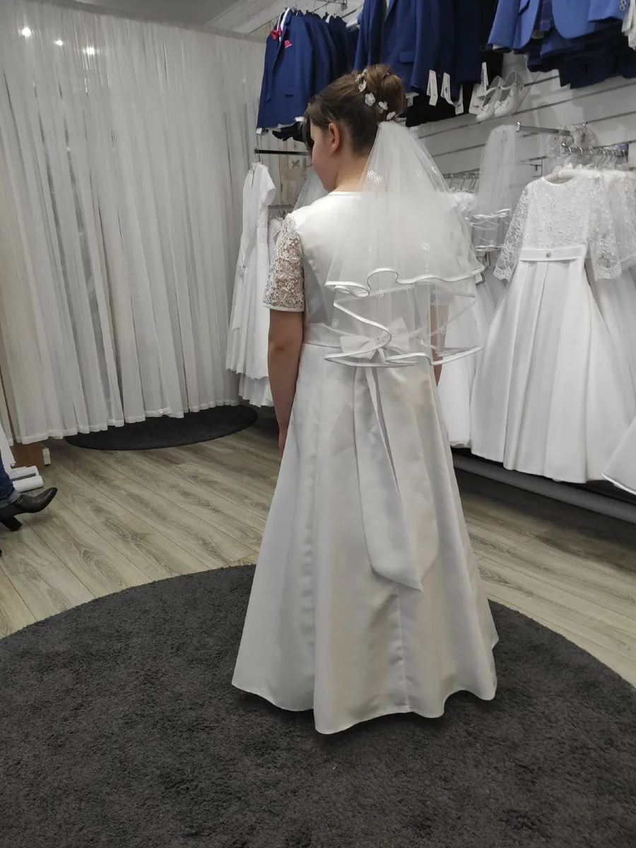 Communion Dress (Size/Age 12) - Image 3