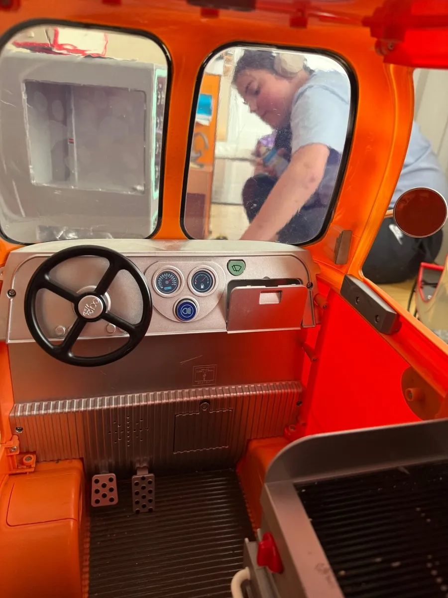 Our generation food truck - Image 3