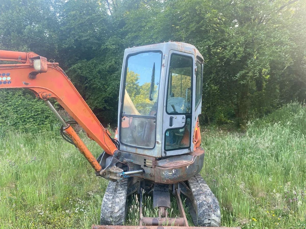3ton mini excavator - Image 1