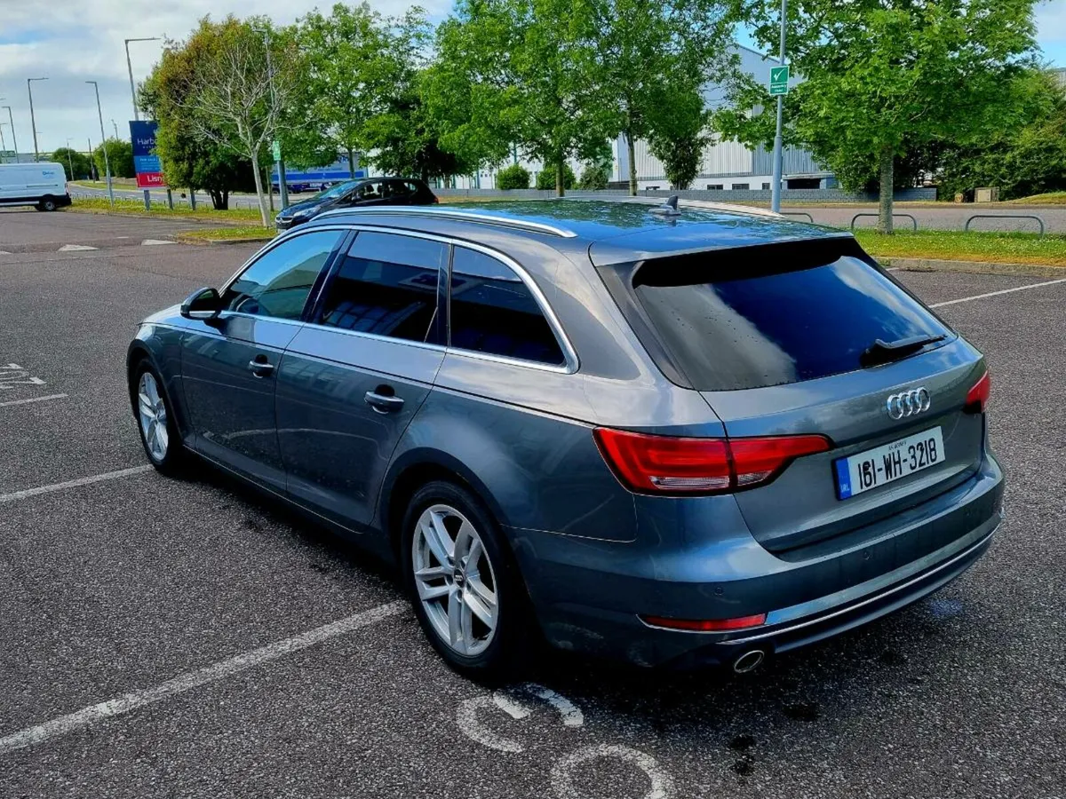 Audi a4 Avant ultra Sport AUTOMATIC - Image 1