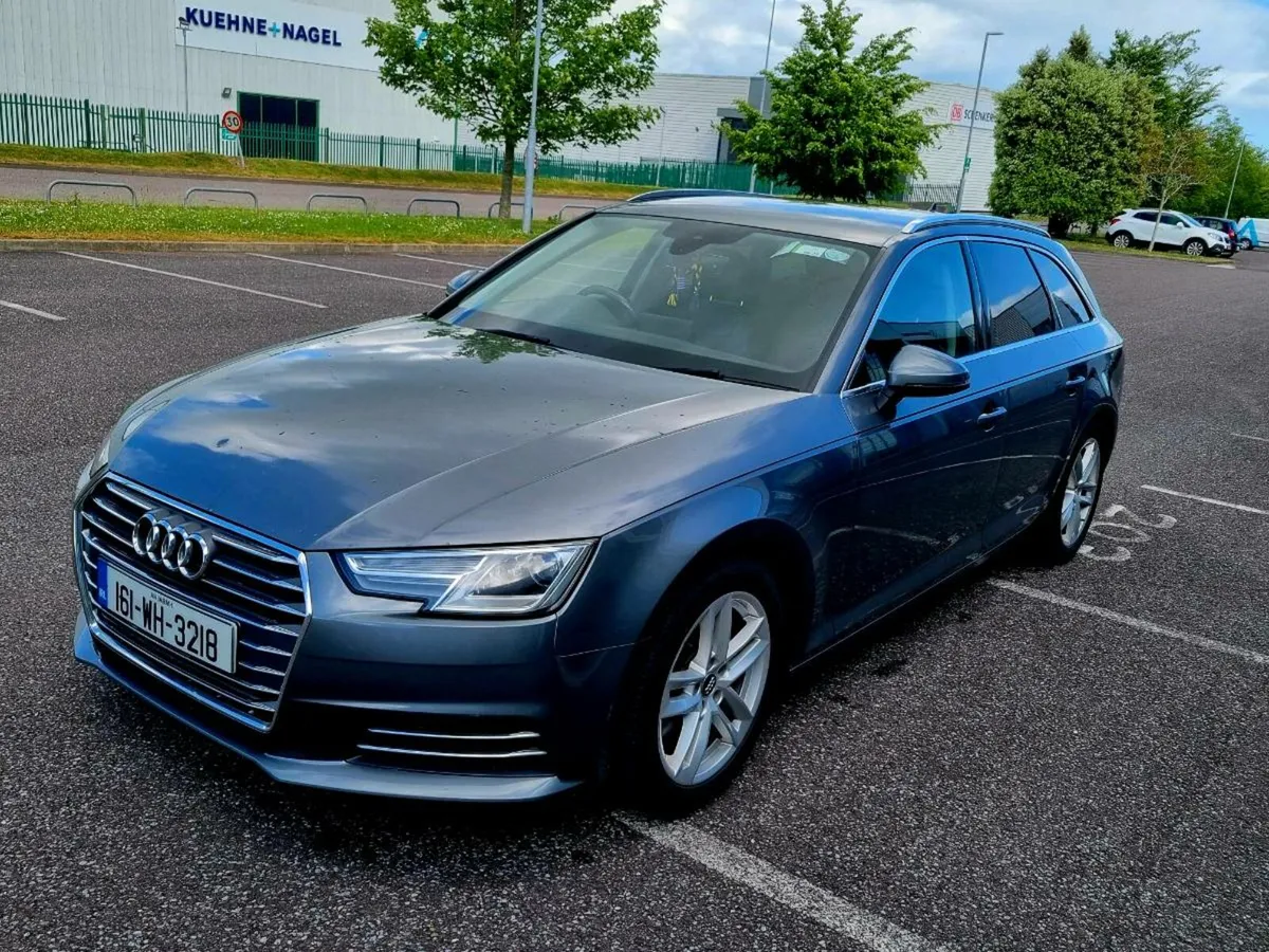 Audi a4 Avant ultra Sport AUTOMATIC - Image 2