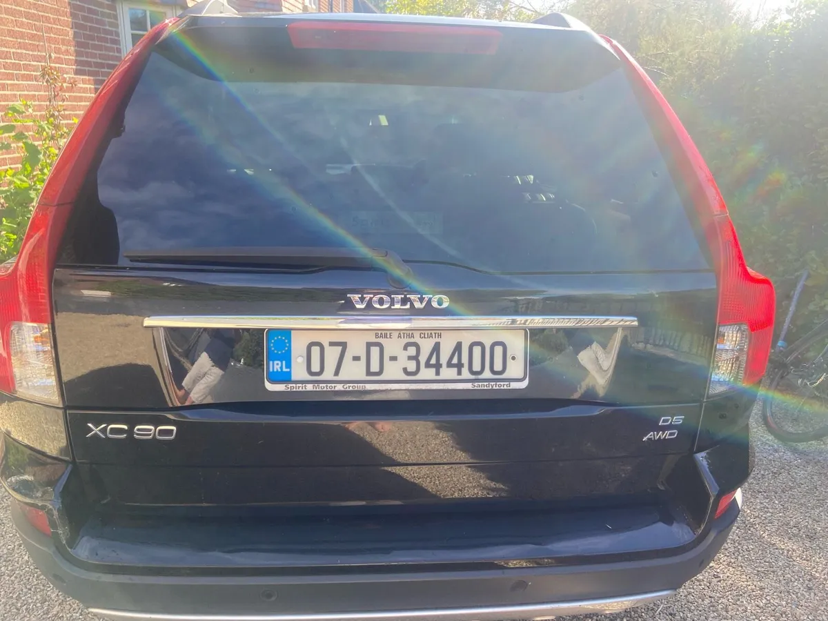 Volvo XC90 - Image 3