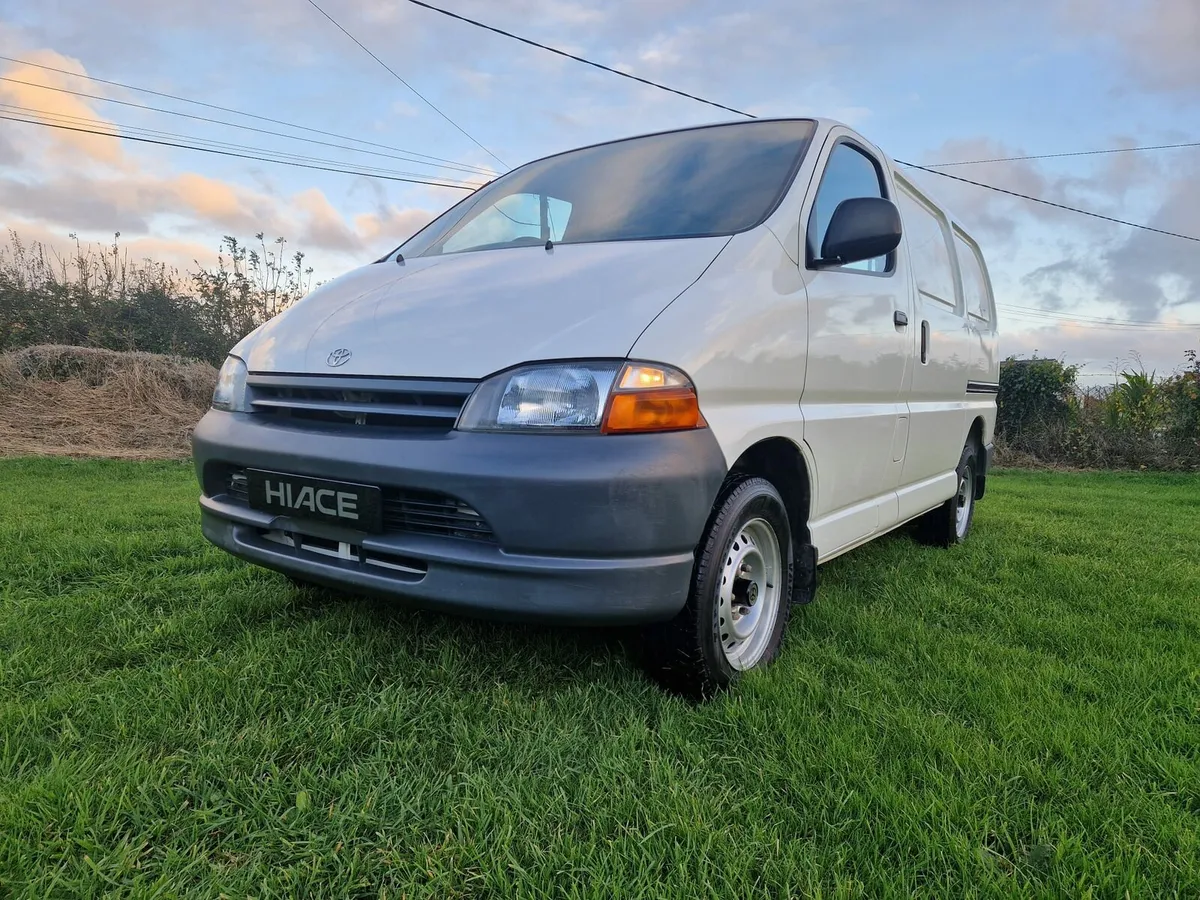 Toyota Hiace - Image 1