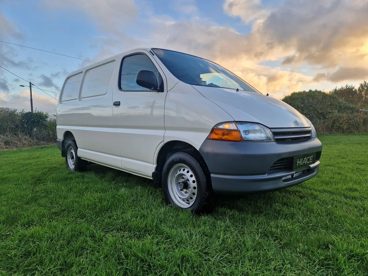 Toyota Hiace - Image 2