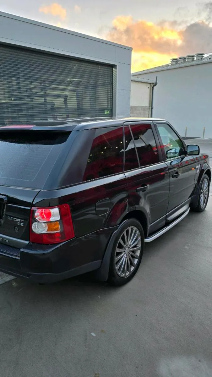 Land Rover Range Rover - Image 4