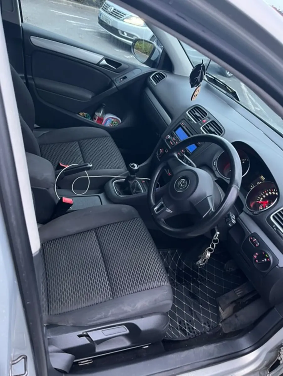 Golf 6 - Image 4