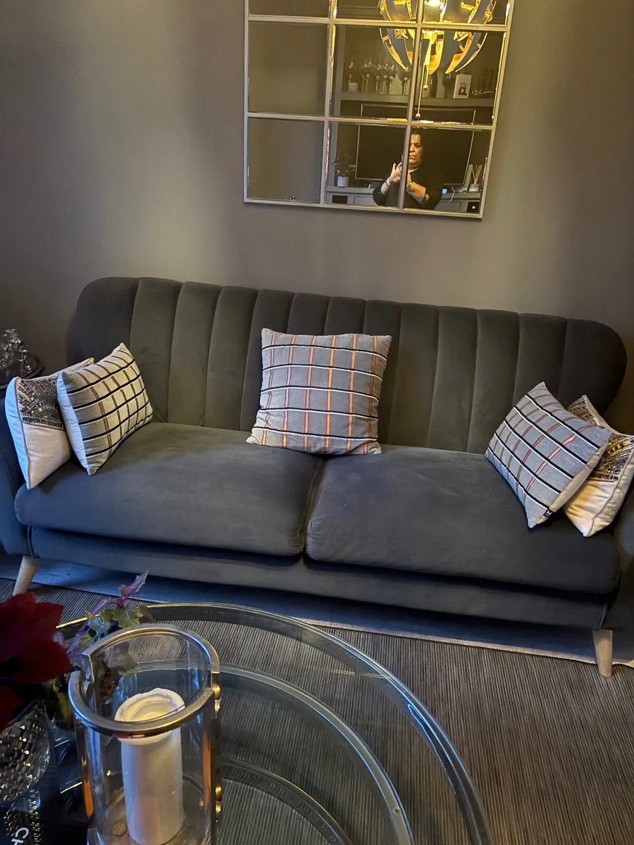 Sofa - Image 2