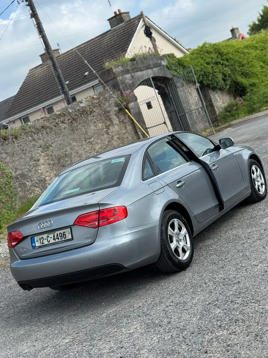 12 Audi a4 diesel - Image 4