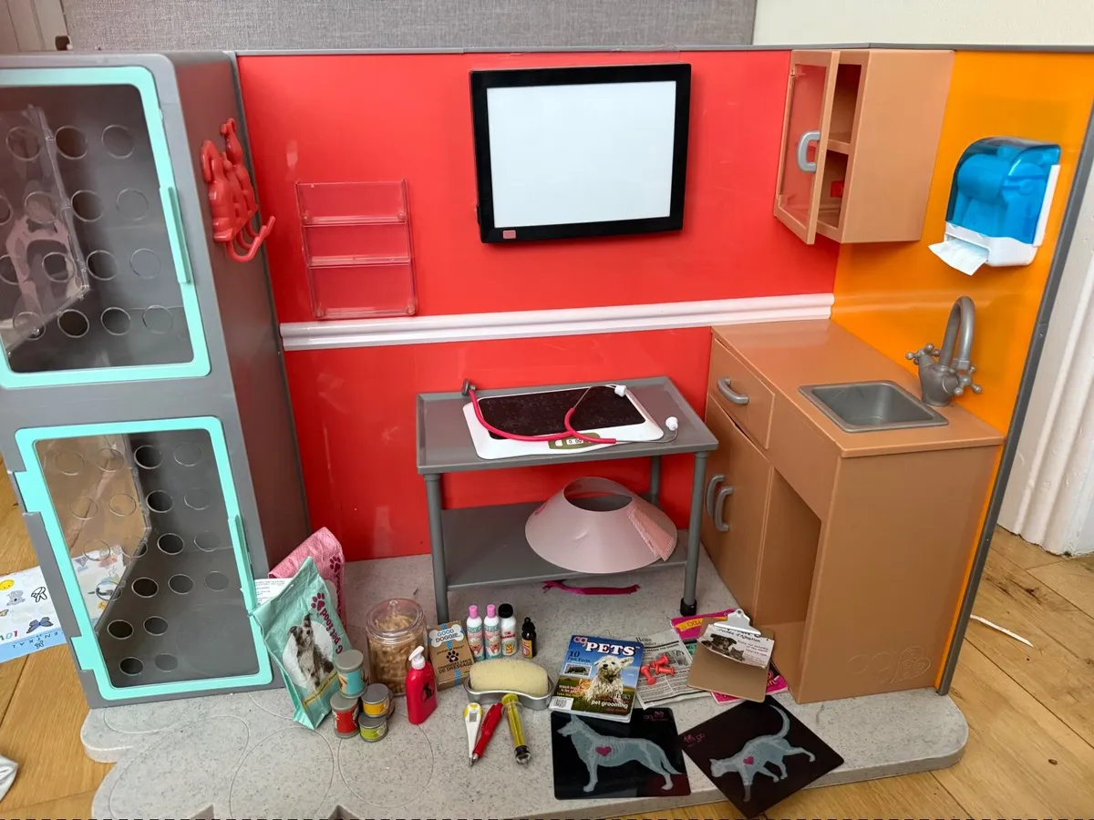 Our Generation vet shop - Image 2