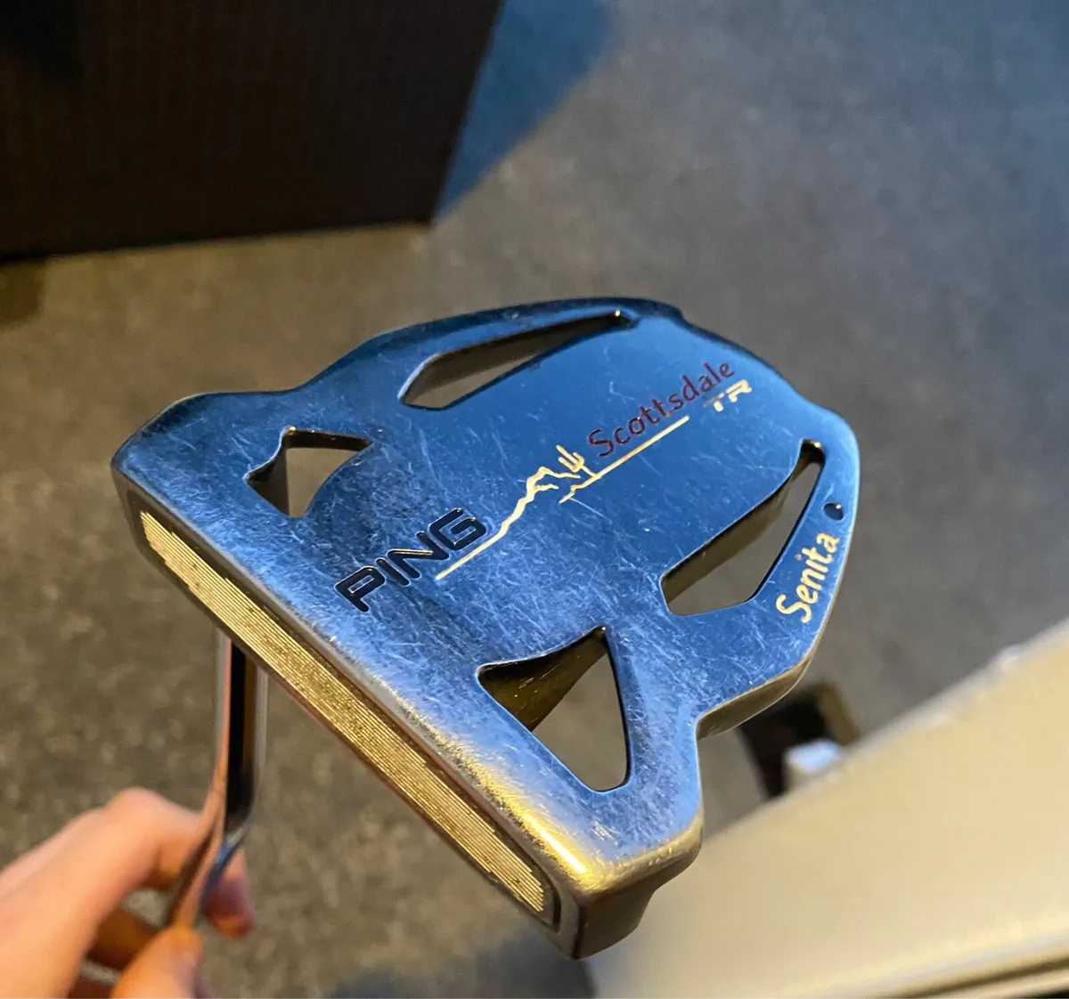 Ping senita b counterbalance putter. - Image 1