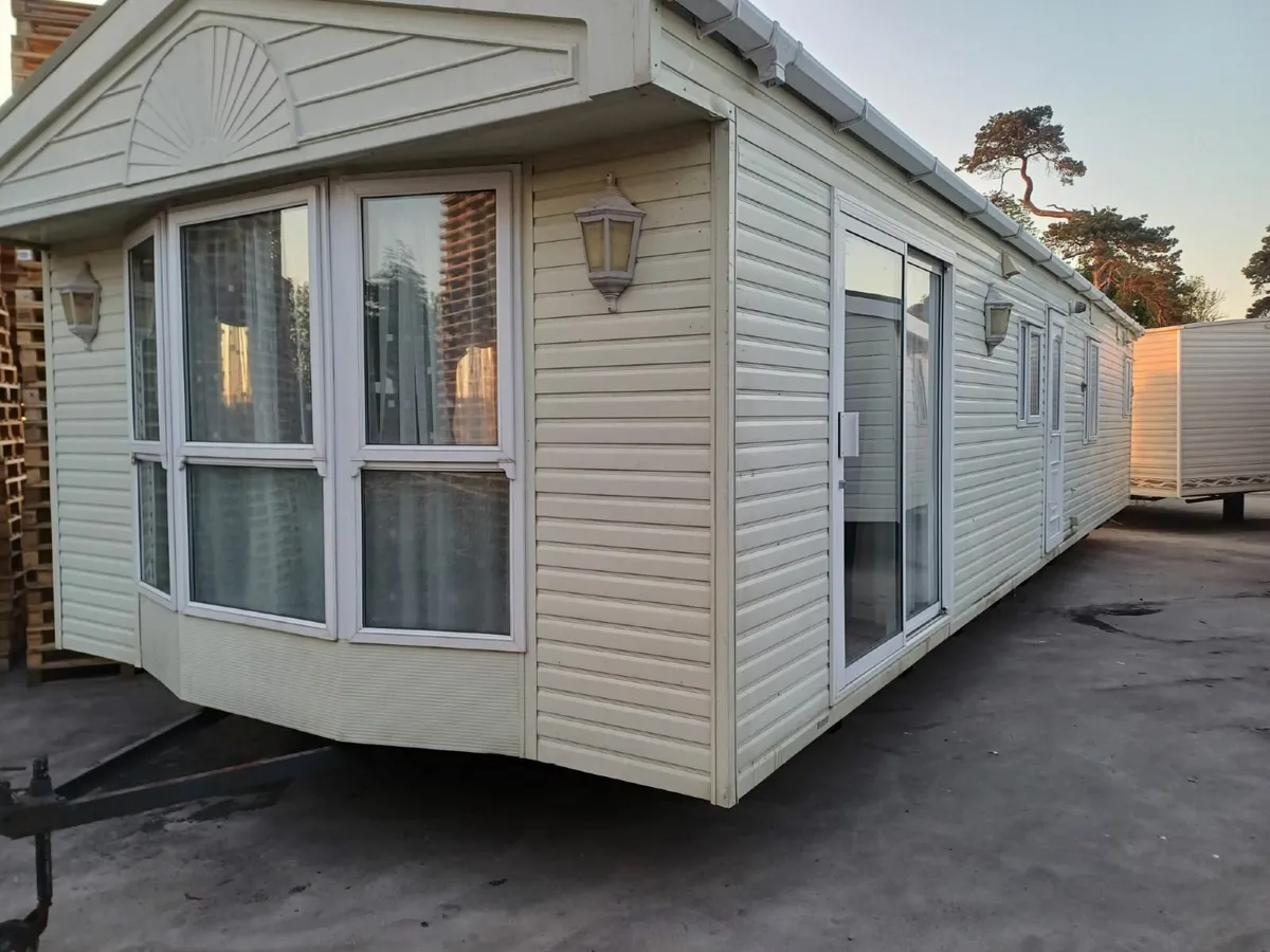 Mobile home - Image 1