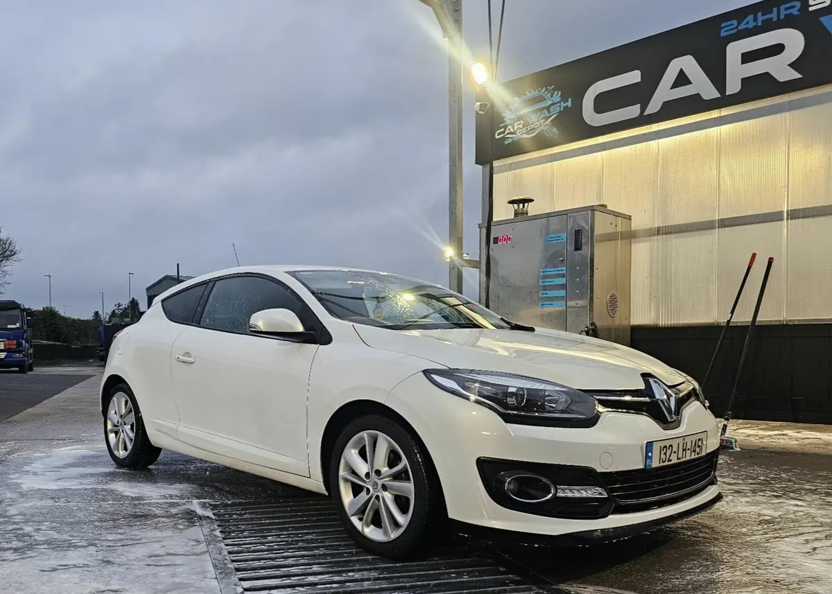 Renault Megane 2013 - Image 1