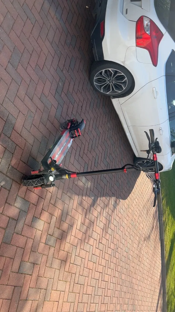 Electric scooter - Image 1