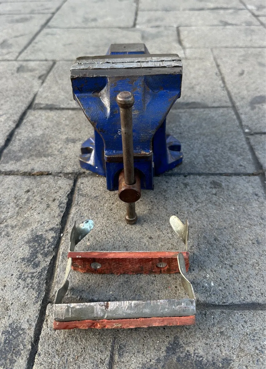 Record Bench Vice - Image 2