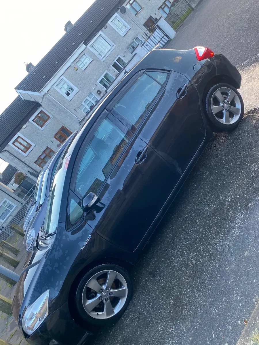 Toyota Auris 2013 - Image 3