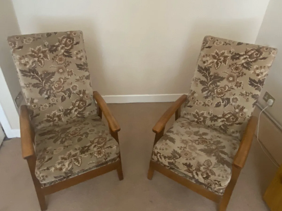 Vintage Super Comfortable Fireside Chairs x 2 - Image 1