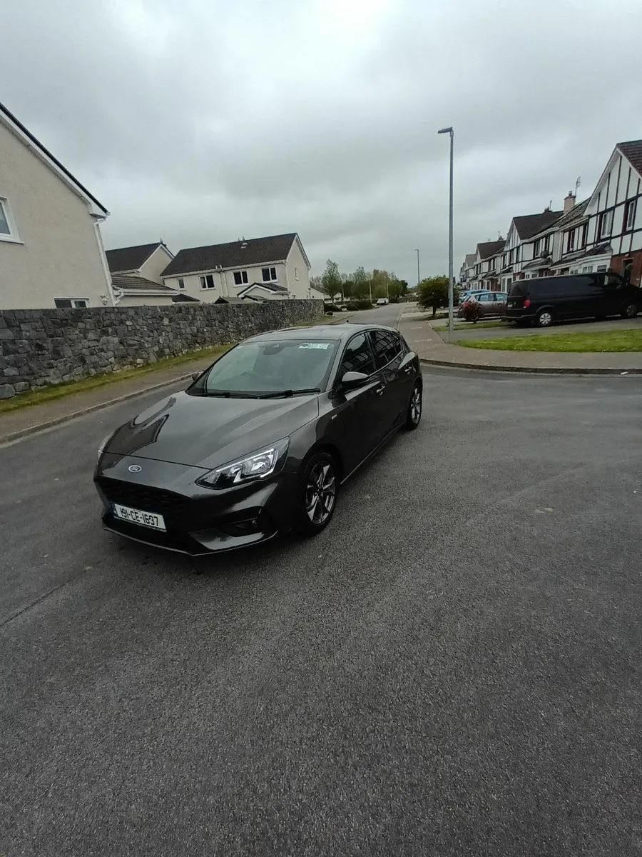 Ford Focus 2019 ST LINE NCT 03.27 TAX 03.26 - Image 3