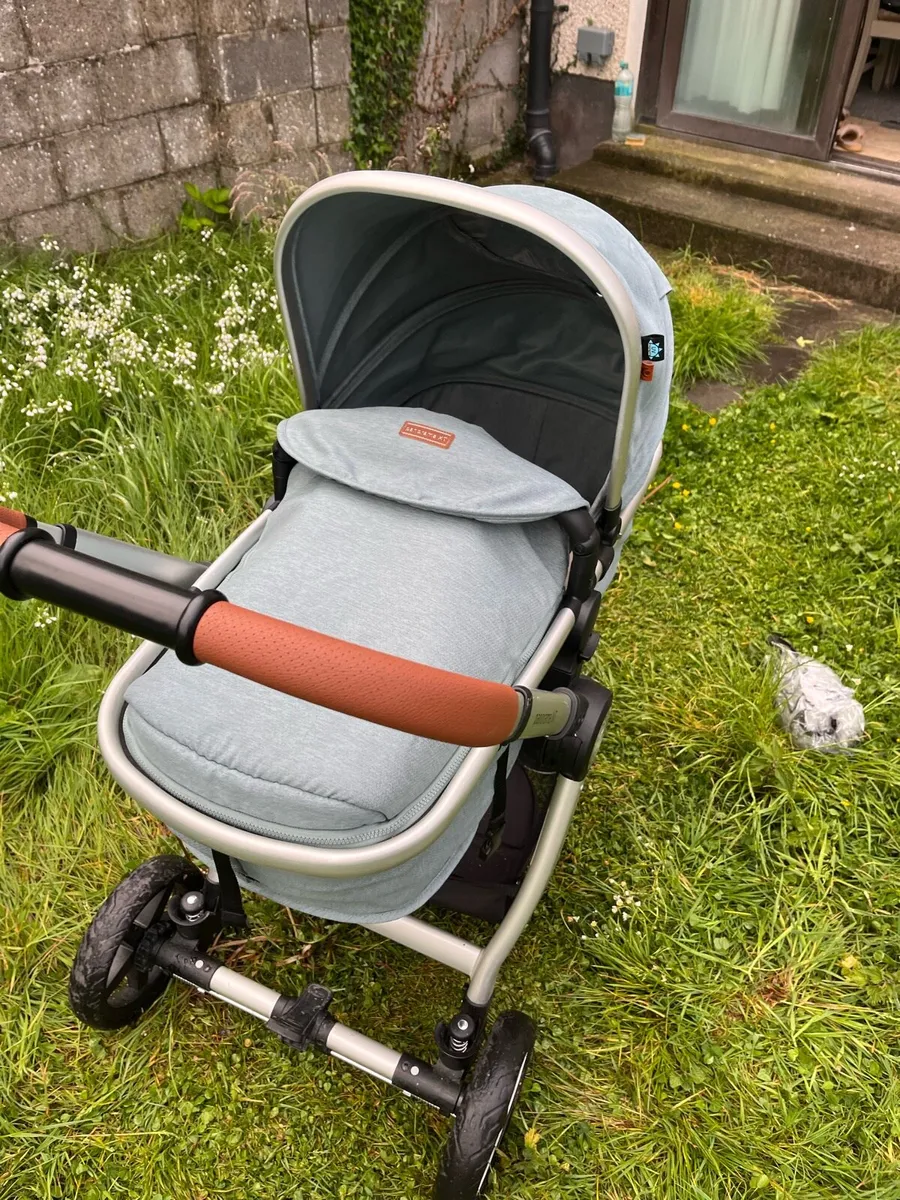 3 in 1 stroller - Image 2
