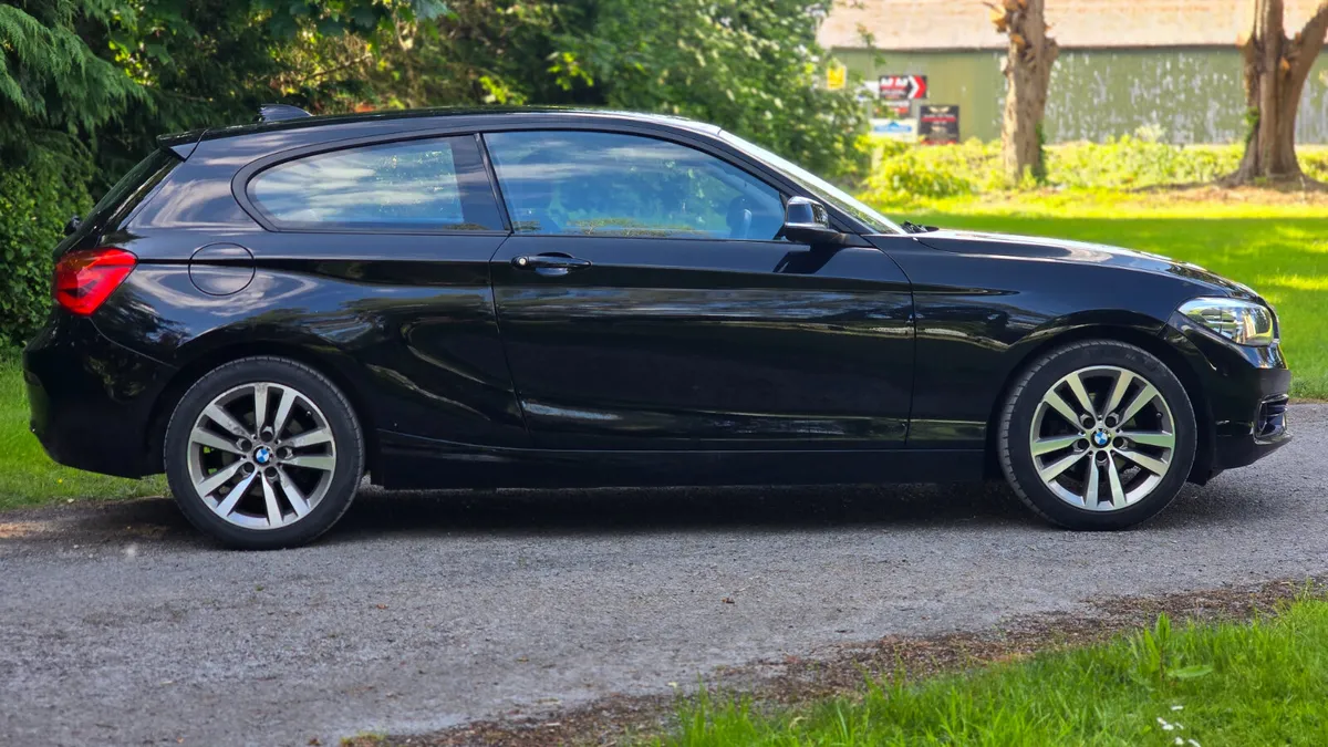 2016 BMW 118i 1.5 Petrol Automatic - Image 3