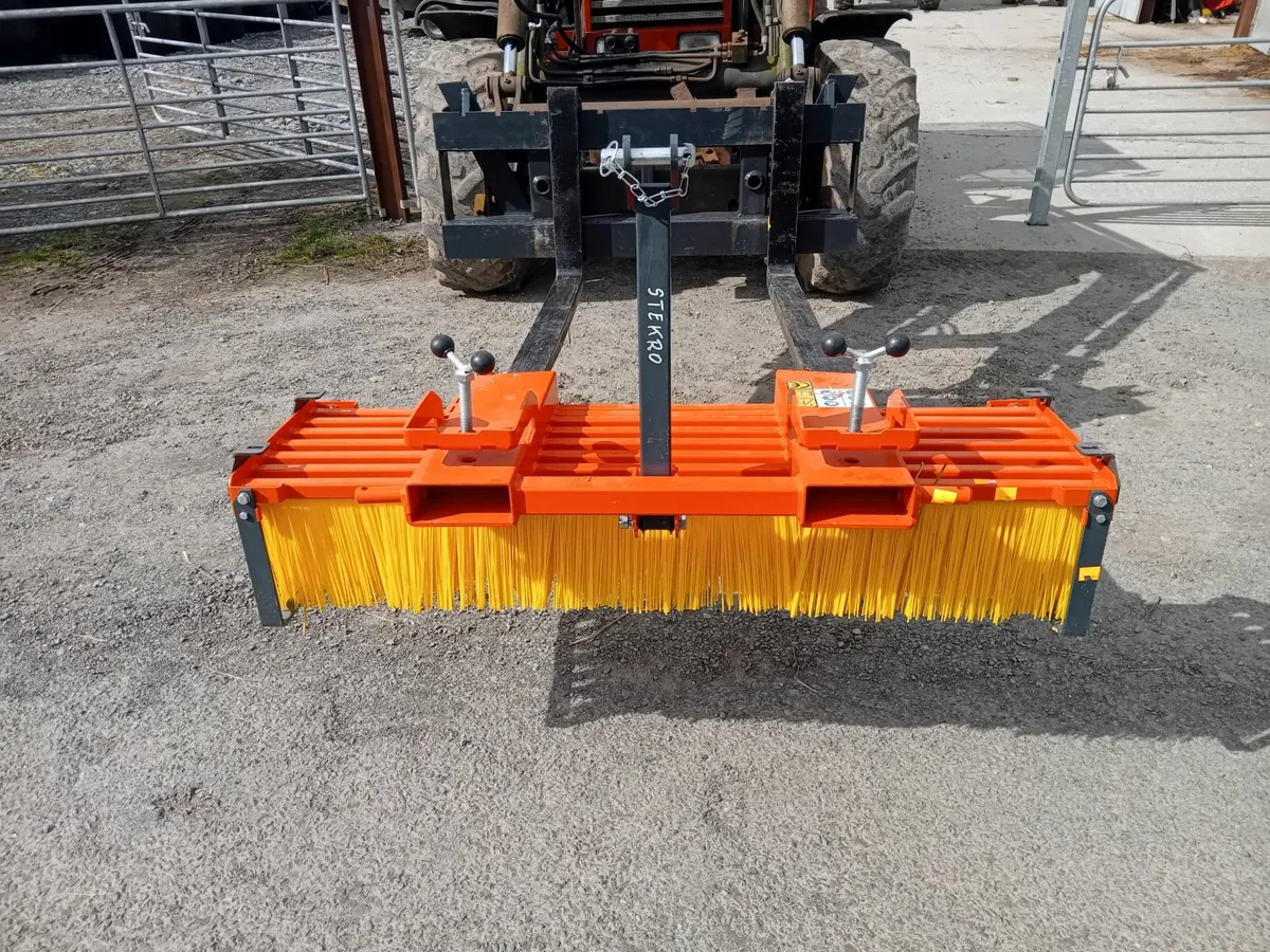 Transport box/ Road sweep - Image 3