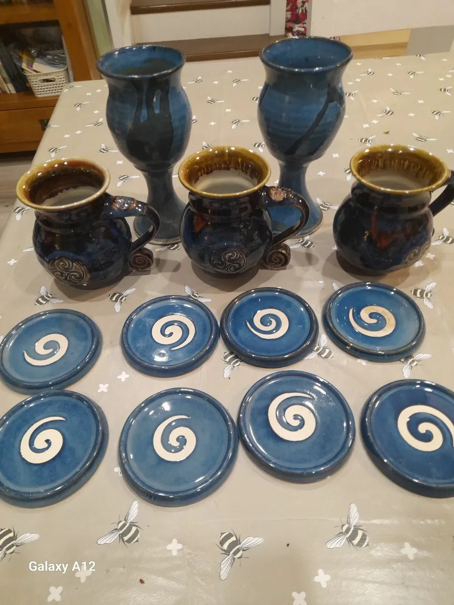 Pottery Colm de ris and jack o patsy - Image 1