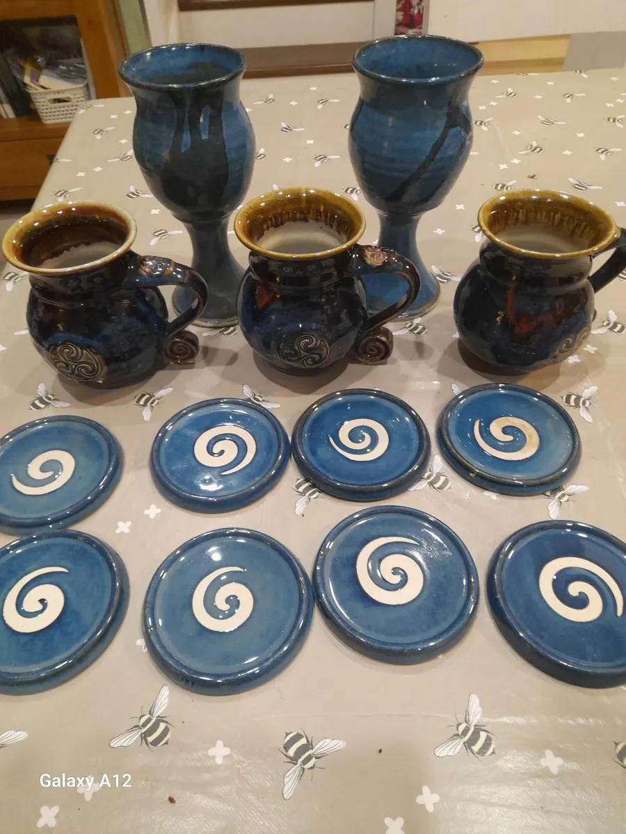 Pottery Colm de ris and jack o patsy - Image 3