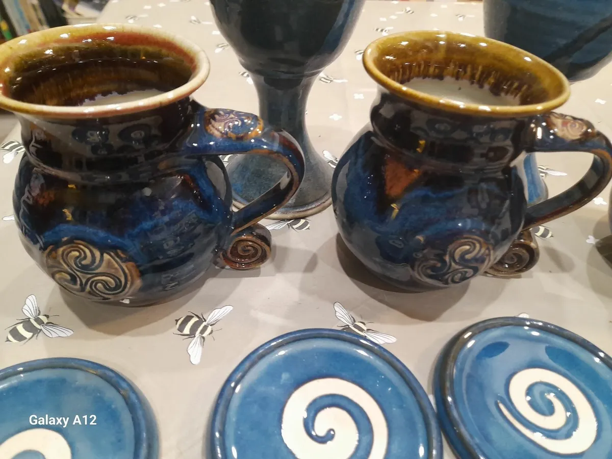 Pottery Colm de ris and jack o patsy - Image 4