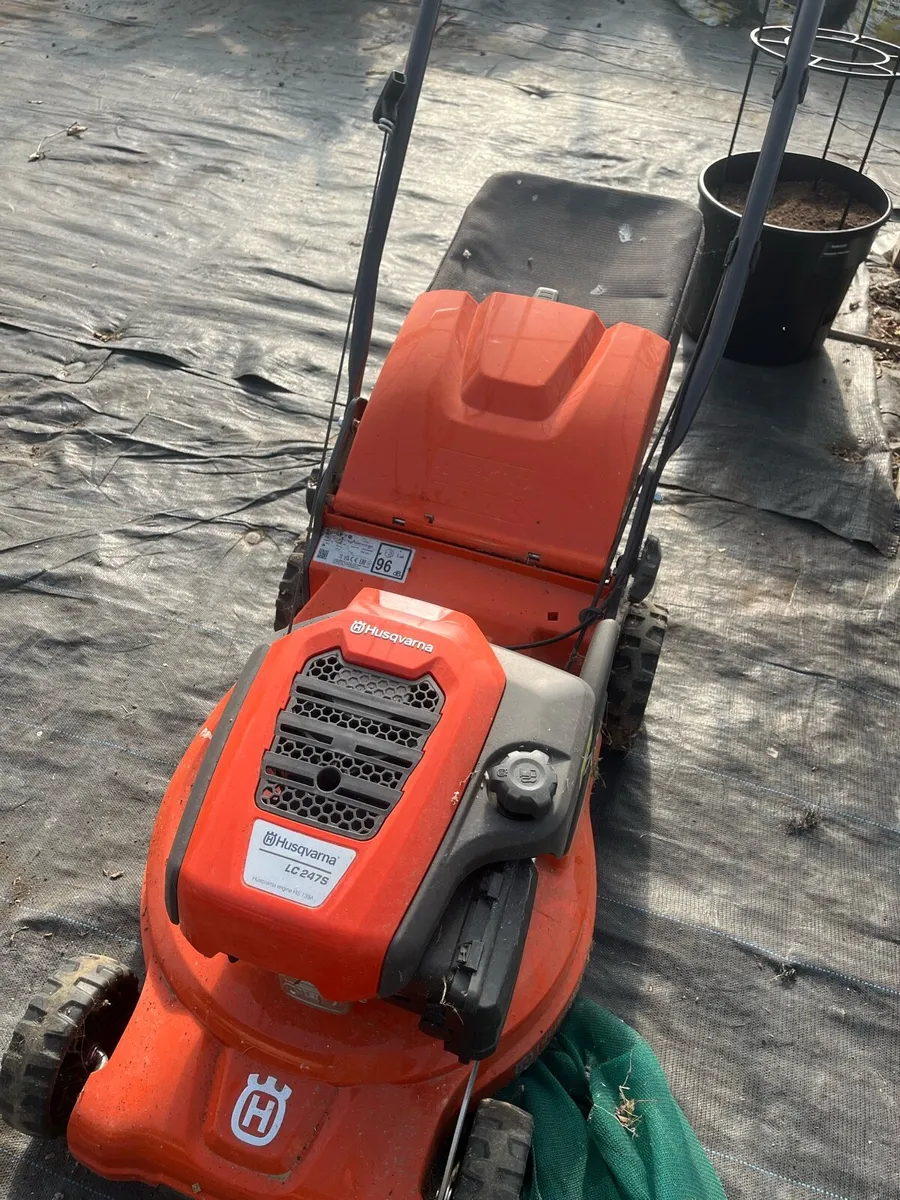 Lawnmower