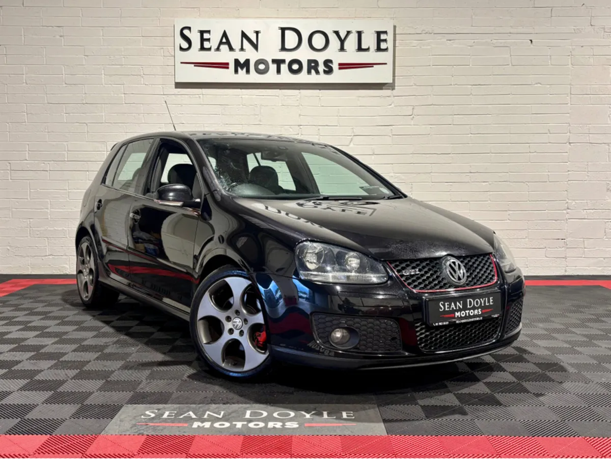 Volkswagen Golf GTI TURBO 200PS 5DR AUTO - Image 1