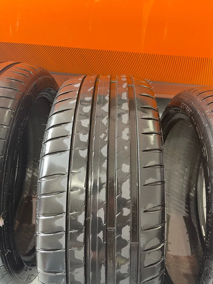 Michelin tyres 205/45 17” tyres - Image 3