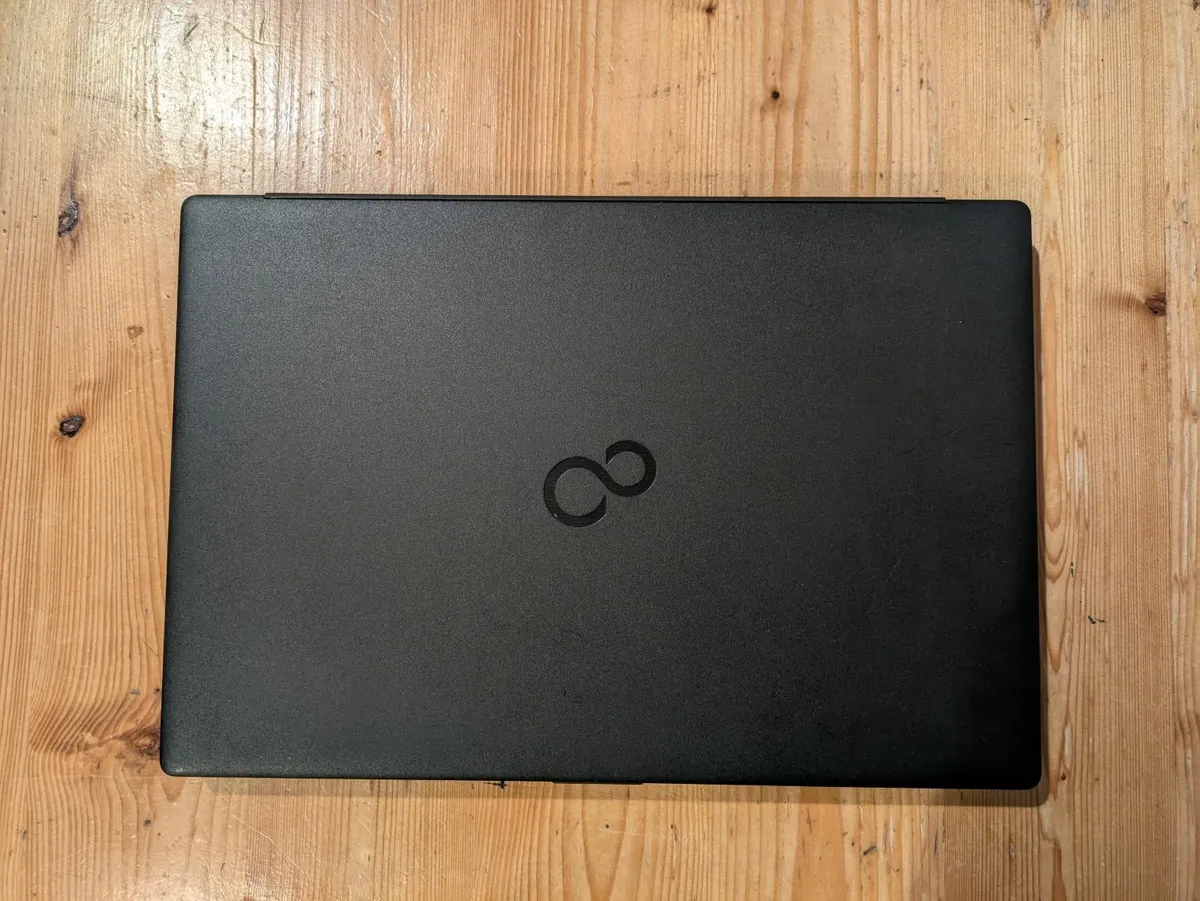 Fujitsu Laptop - Windows 10 - With Laptop Bag - Image 1