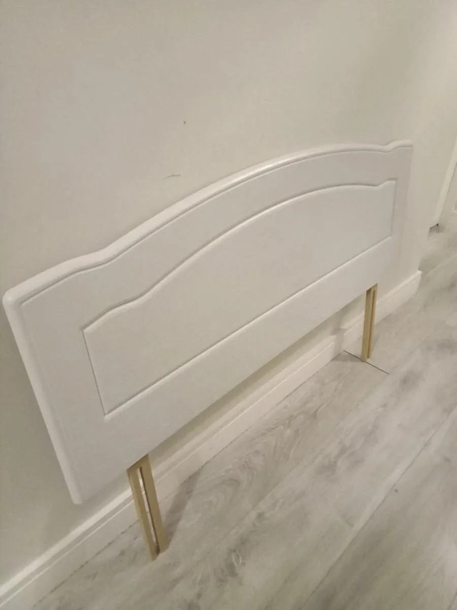 Headboard - Image 1