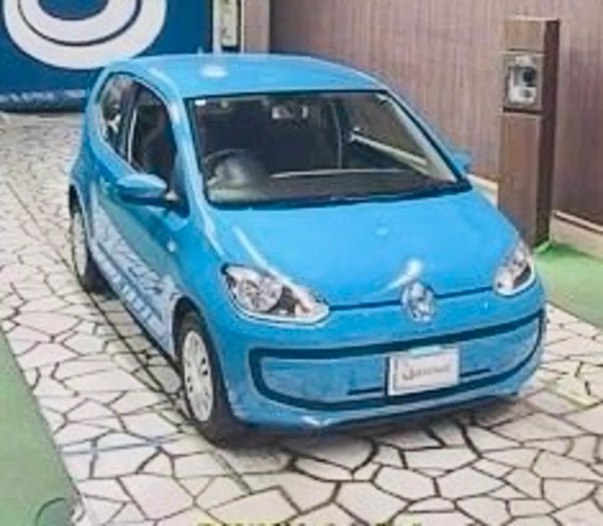 Volkswagen UP 2014 30k Automatic €6999 - Image 1