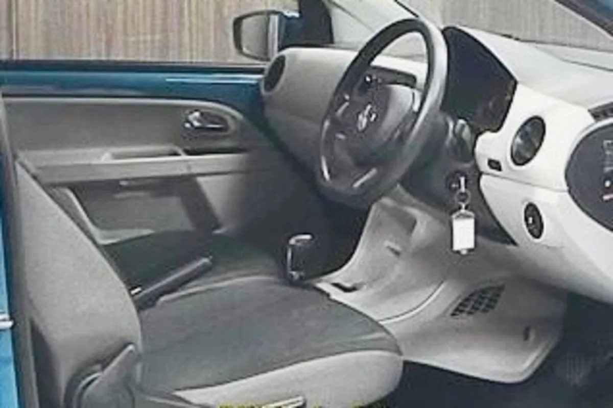 Volkswagen UP 2014 30k Automatic €6999 - Image 3