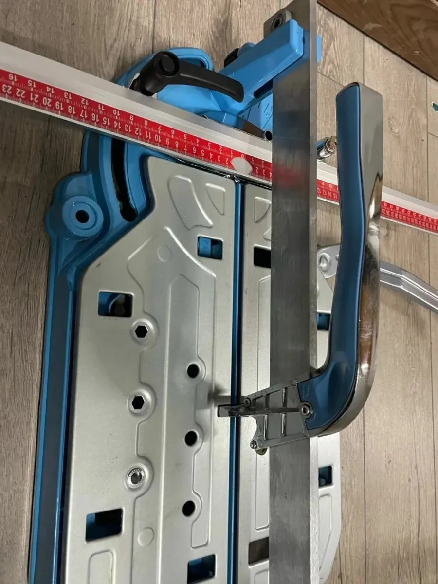 Brand New 95cm Tile Cutter Only €245 - Image 3