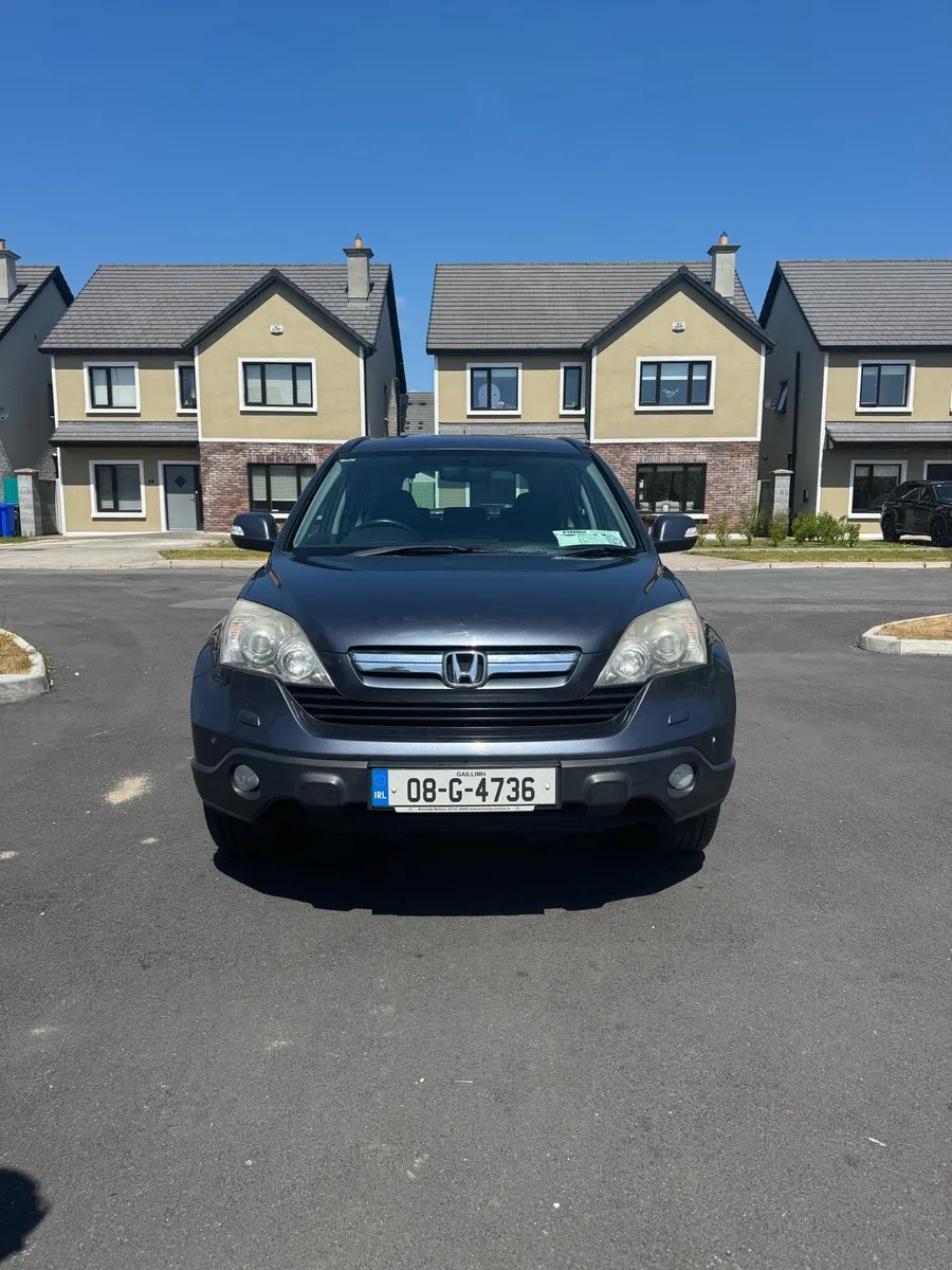 Honda CR-V NCT & Tax - Image 1