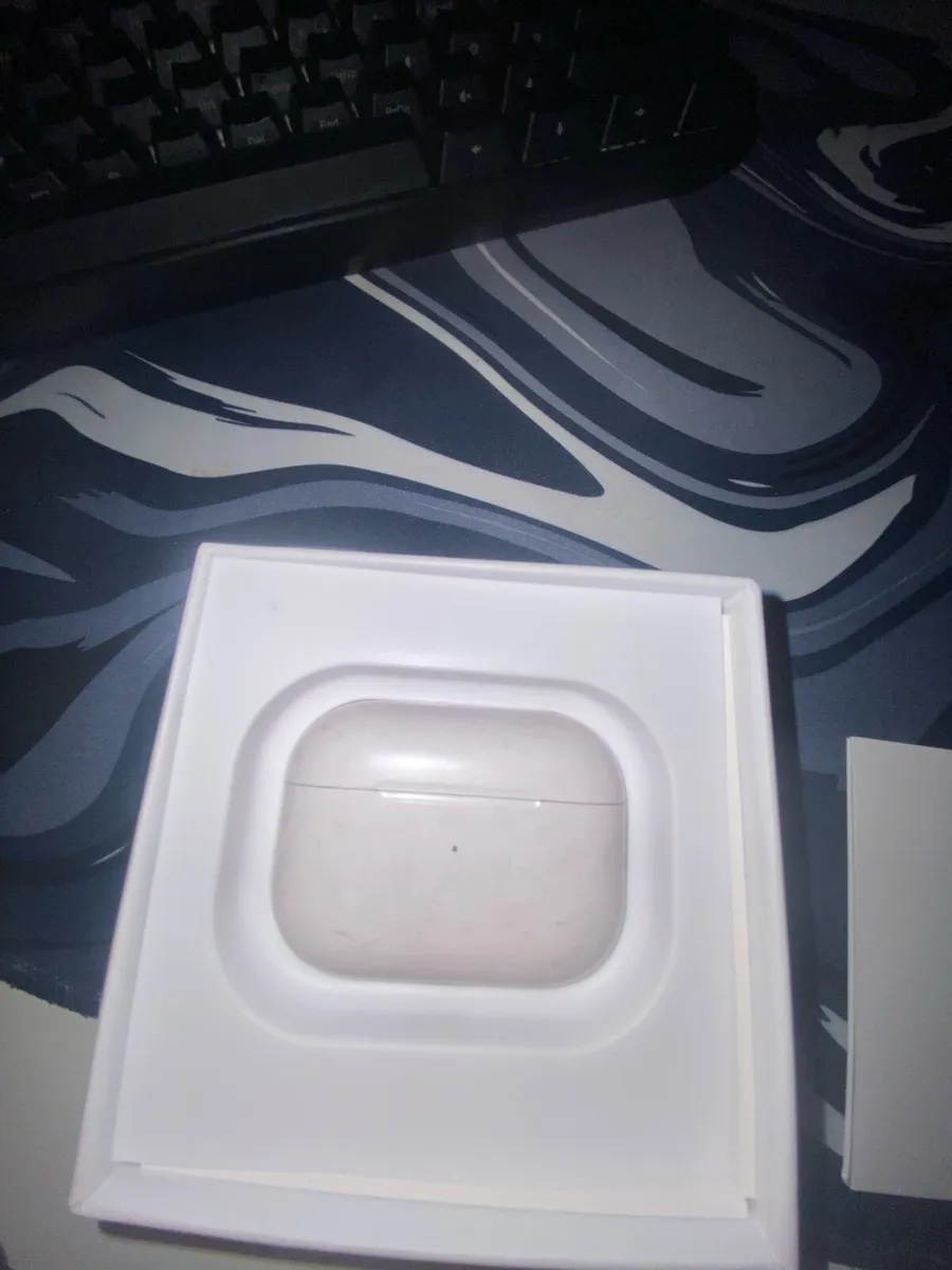 AirPods Pro (Noise Cancellation) - Image 4