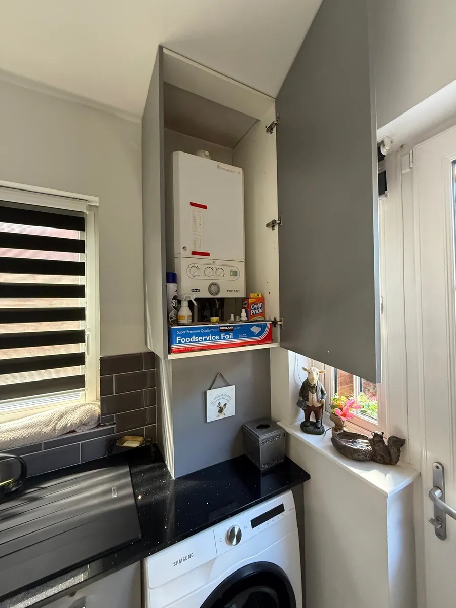 Utility furniture - Image 3