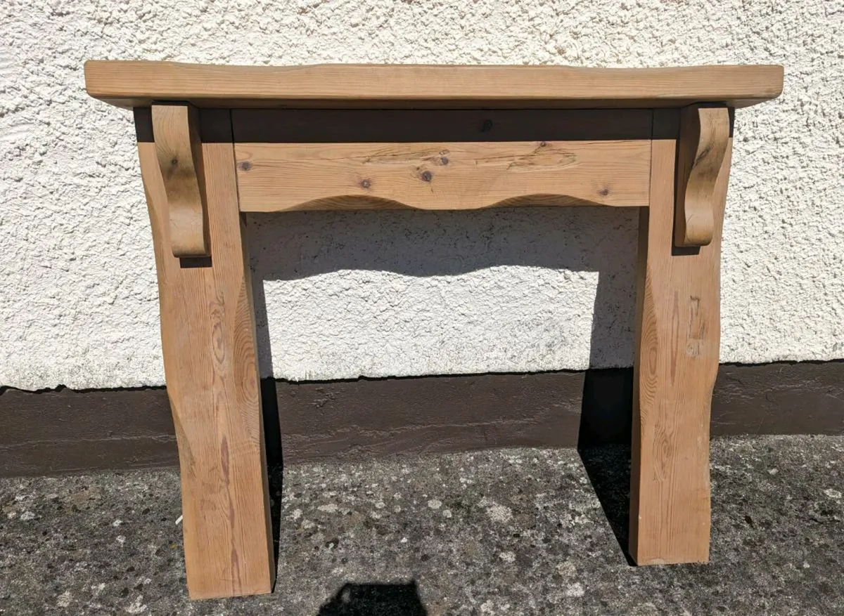 Wooden surround - Image 3